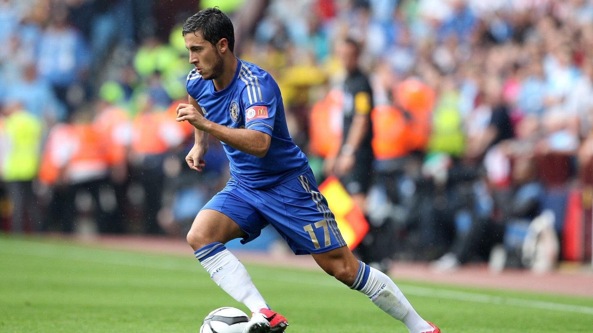 校园足球联赛首次实现省际直播观众互动踊跃，校园足球直播平台