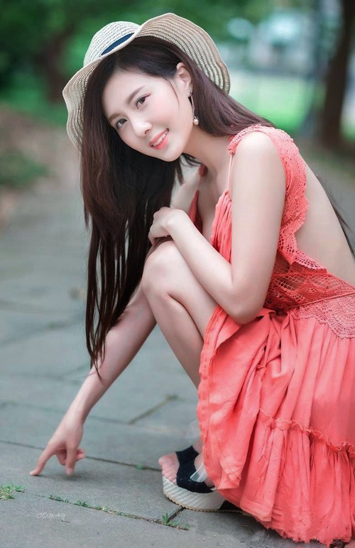 中国九游体育-意甲：米兰双雄激战，AC米兰2-2战平那不勒斯，意甲第21轮ac米兰对那不勒斯