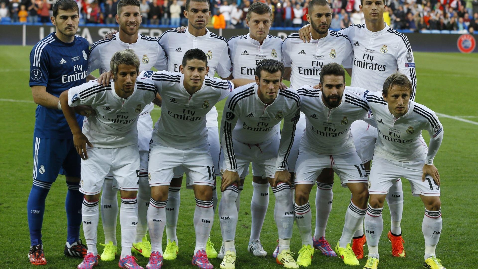 九游游戏中心-新西兰全黑队的快速进攻与灵活反击形成威胁，新西兰全黑队队员介绍