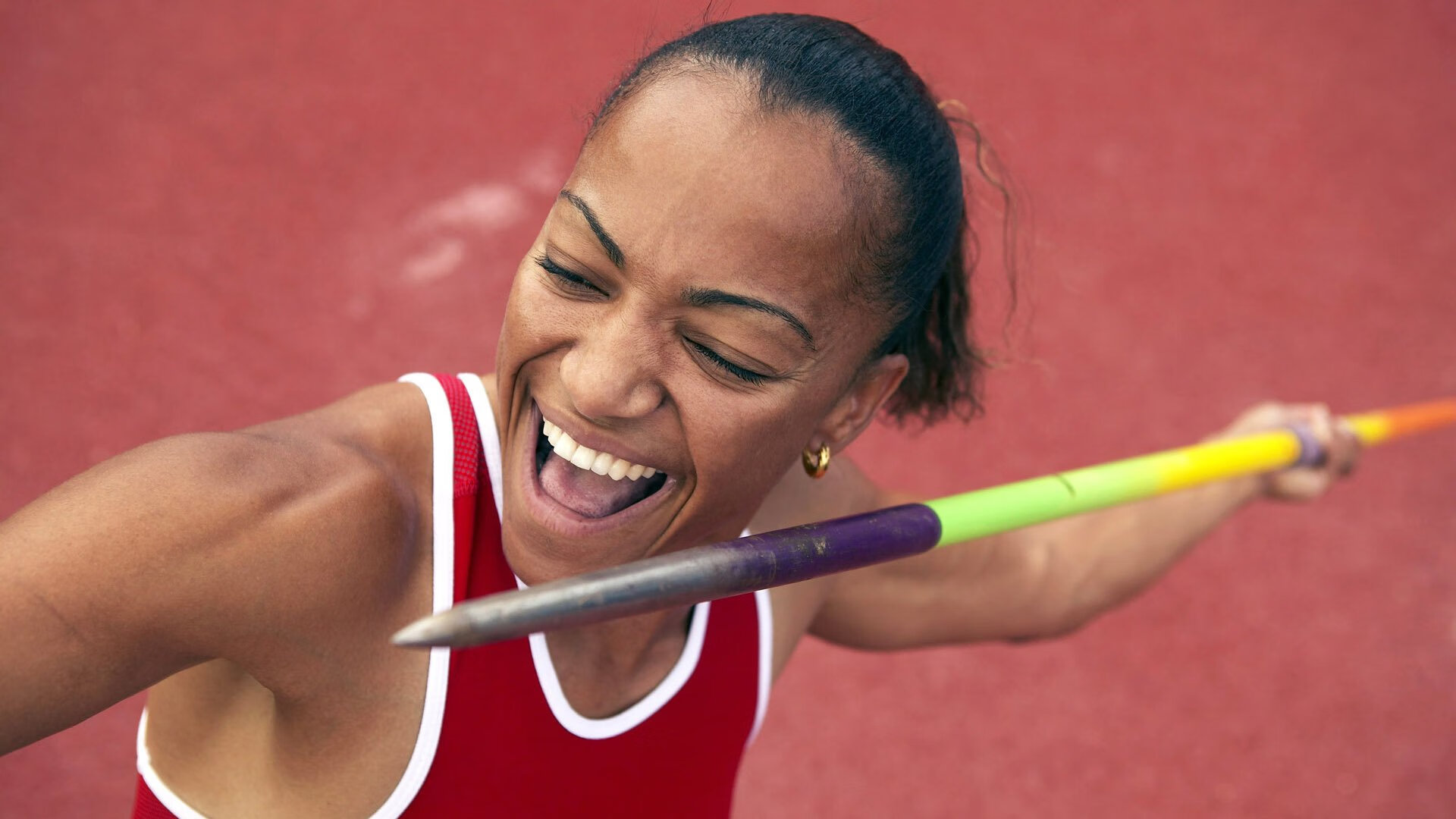 九游体育网址-诺埃·庞蒂100米蝶泳决赛表现亮眼